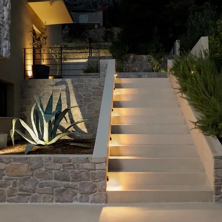 Villa Luxauthentic With Heated Pool Salt Stone - Sauna, Jacuzzi, Gym, Outdoor Kitchen With Bbq