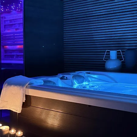 Villa Luxauthentic With Heated Pool Salt Stone - Sauna, Jacuzzi, Gym, Outdoor Kitchen With Bbq *