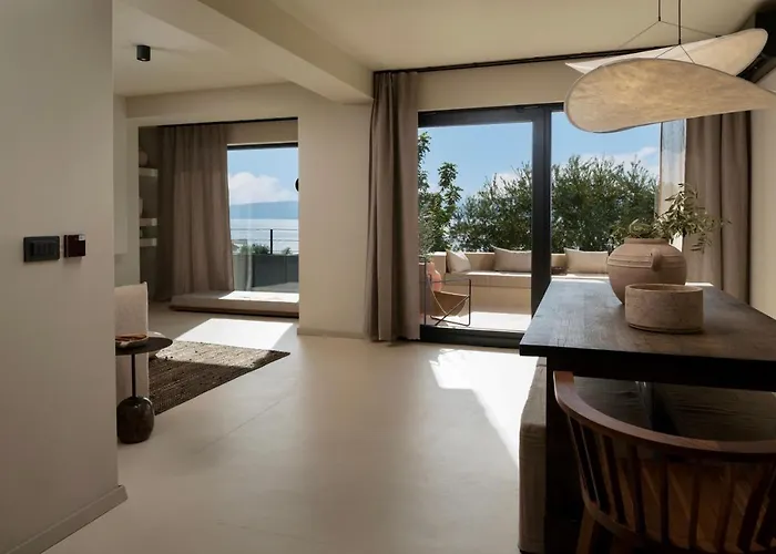 Villa Luxauthentic With Heated Pool Salt Stone - Sauna, Jacuzzi, Gym, Outdoor Kitchen With Bbq Mimice