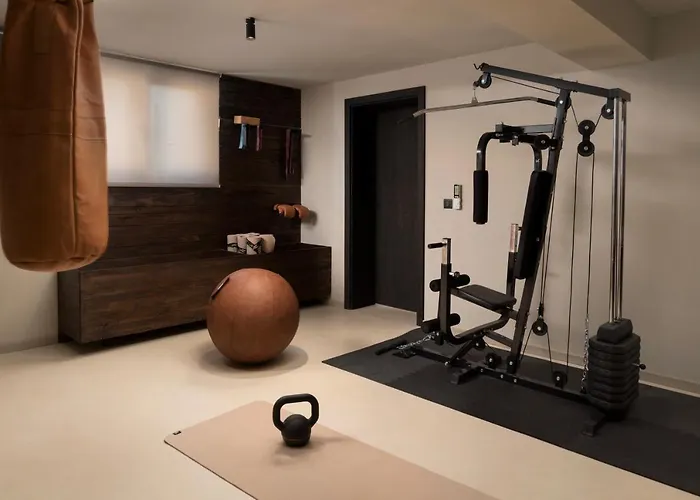 Luxauthentic With Heated Pool Salt Stone - Sauna, Jacuzzi, Gym, Outdoor Kitchen With Bbq